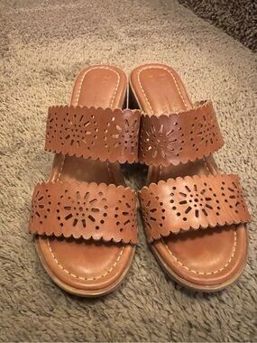 Casual sandals for the summer Tan Laser-Cut Double-Strap Leather Slide cute